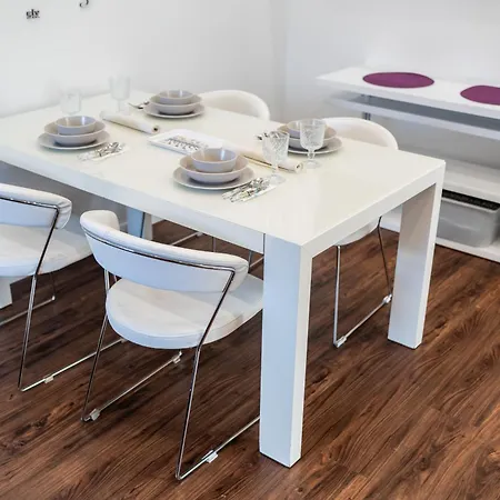Center Apartment