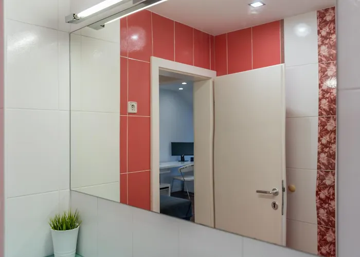 Center アパート *